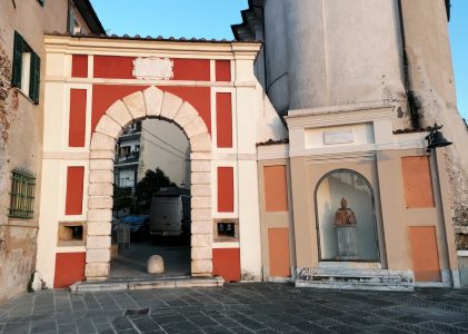 Porta San Martino ( Borgo Santa Lucia)